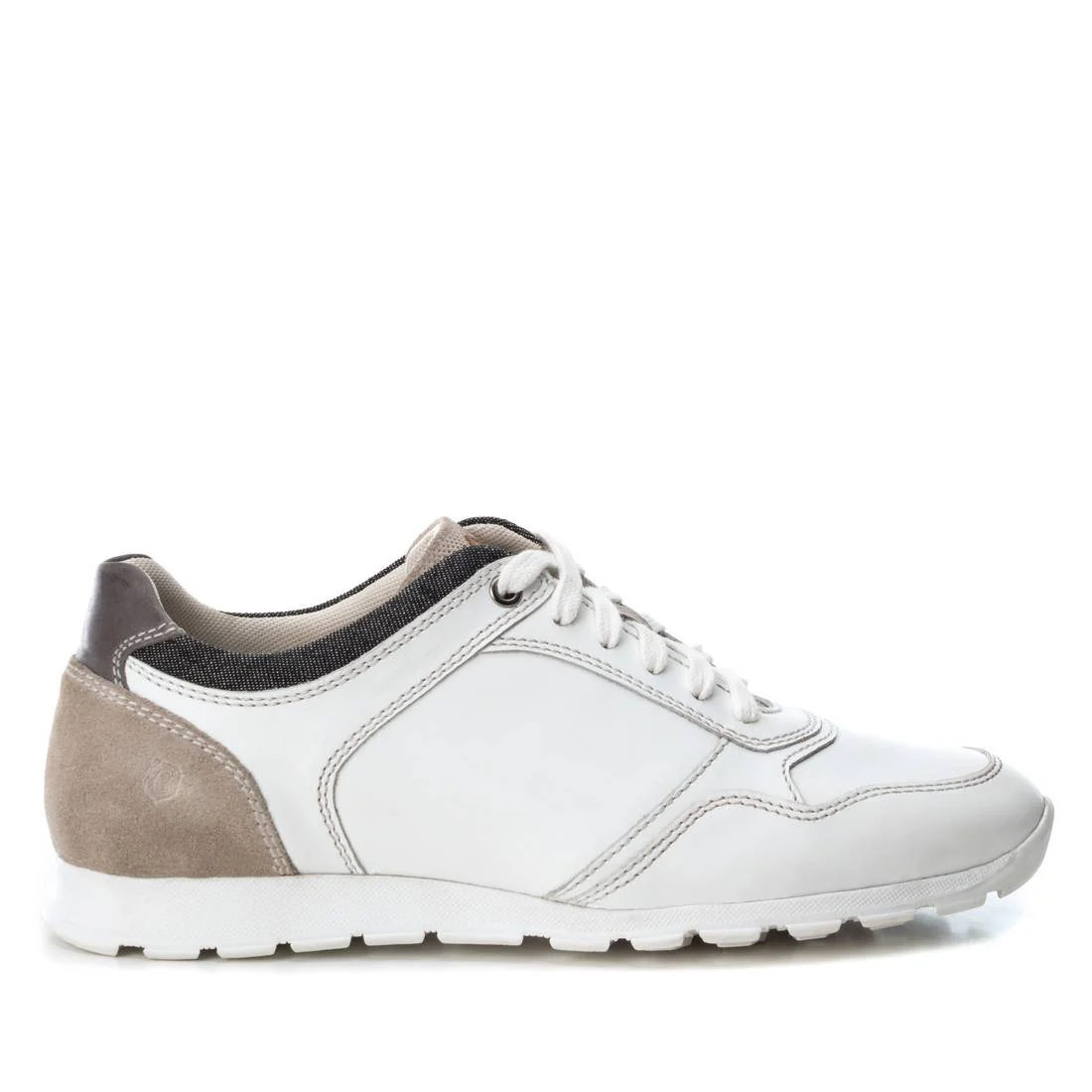 ZAPATILLA DE HOMBRE CARMELA 06665901