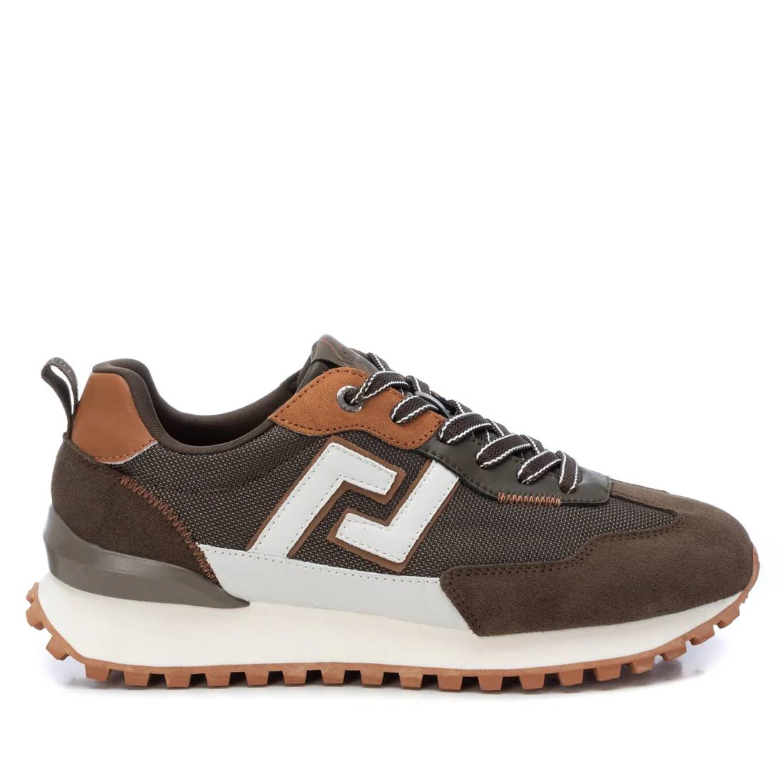 ZAPATILLA DE HOMBRE CARMELA 16103604