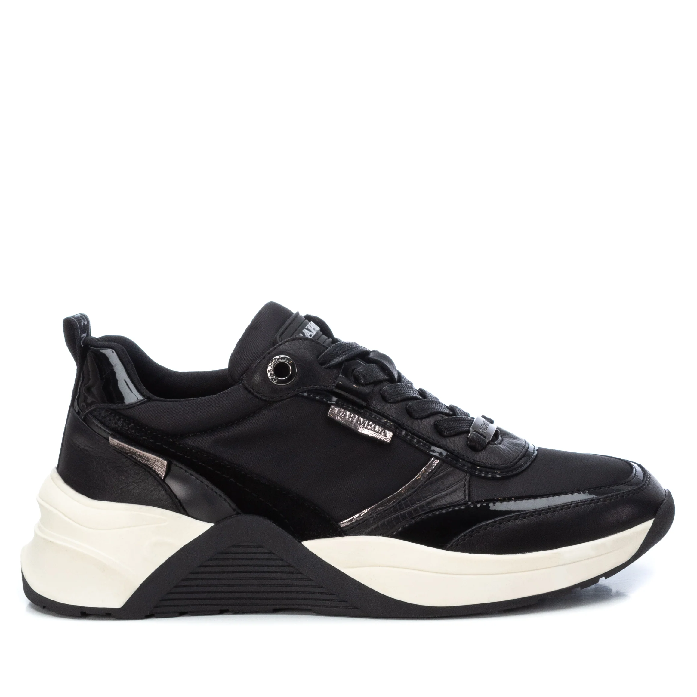 ZAPATILLA DE MUJER CARMELA 16000402
