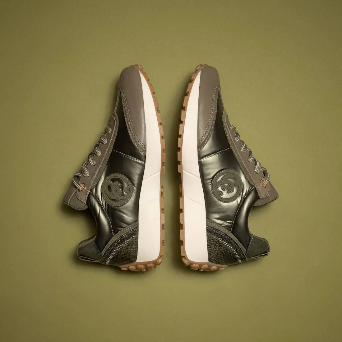 ZAPATILLA DE MUJER CARMELA 16111701
