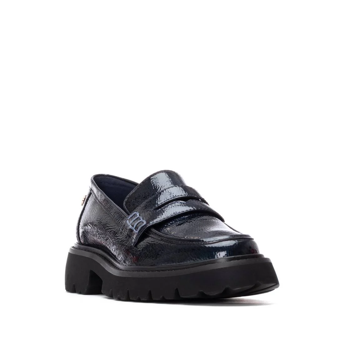 Zapato de mujer plano Carmela 16255103 - Image 2