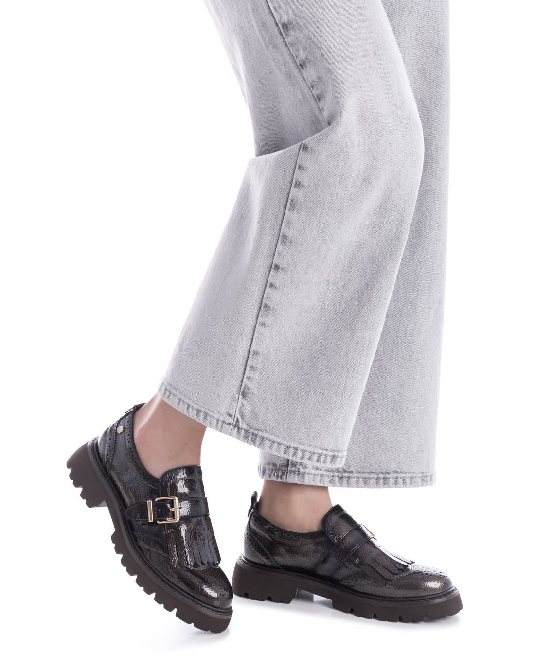 Zapatilla de mujer con tacón Carmela 16259402 - Image 6