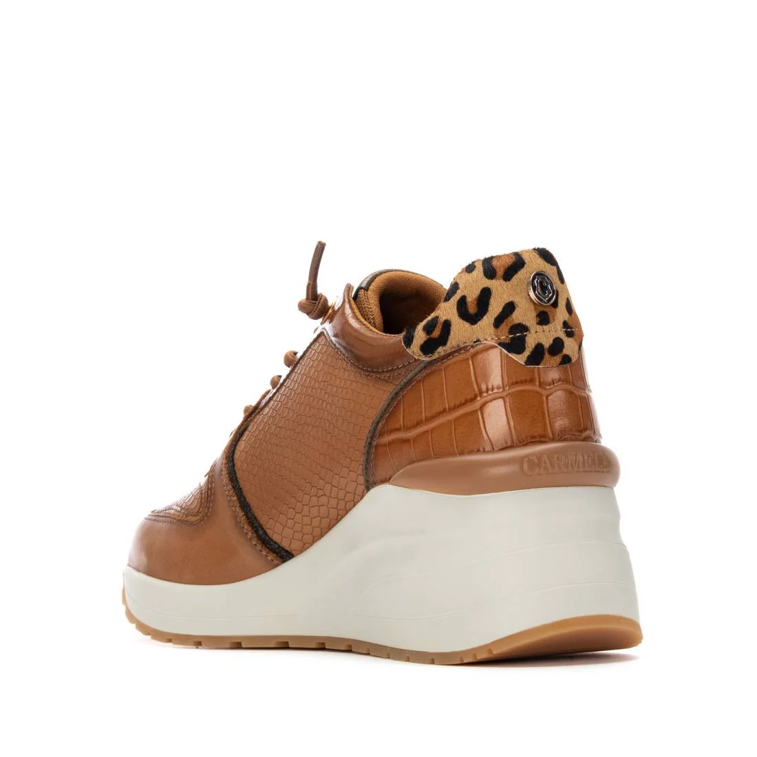 Zapatilla de mujer con cuña Carmela 16244403 - Image 3