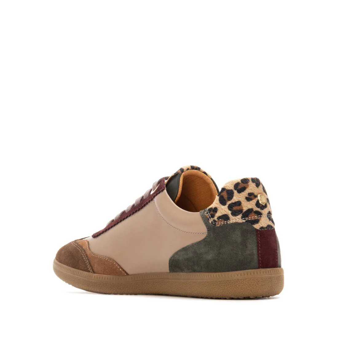 Zapatilla de mujer plano Carmela 16264006 - Image 4