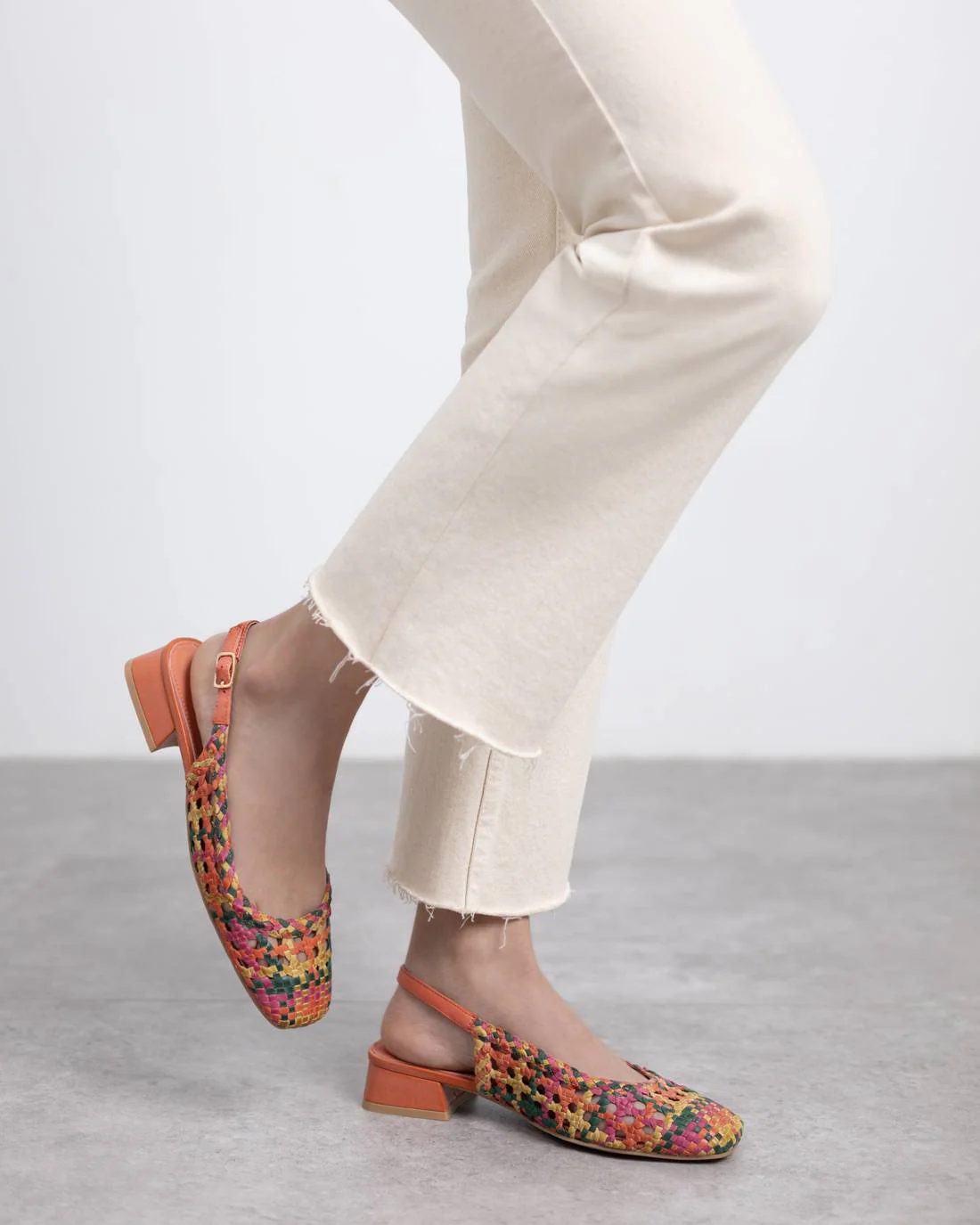 ZAPATO DE MUJER CARMELA 16218502 - Image 2