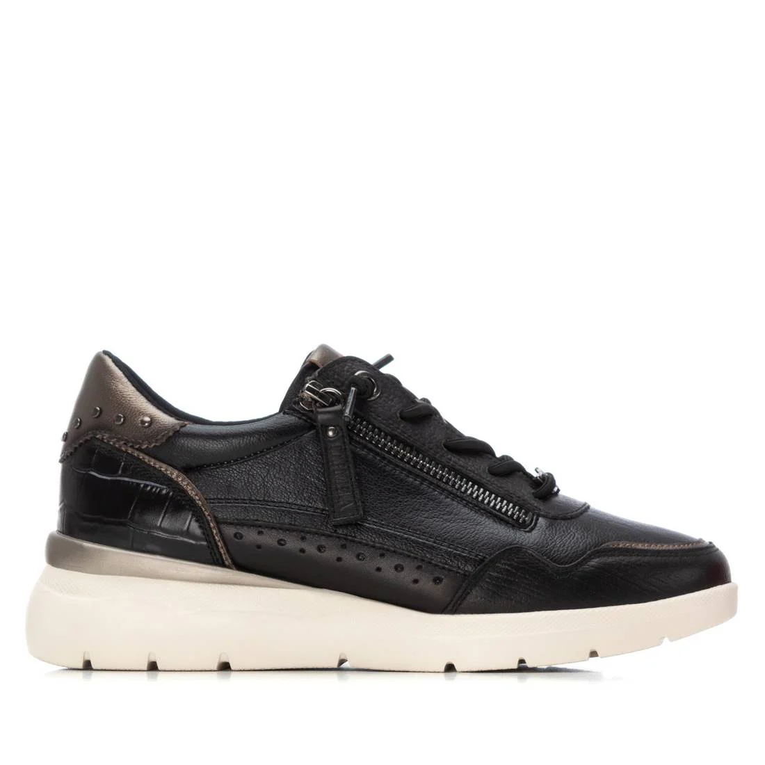 Zapatilla de mujer plano Carmela 16243001