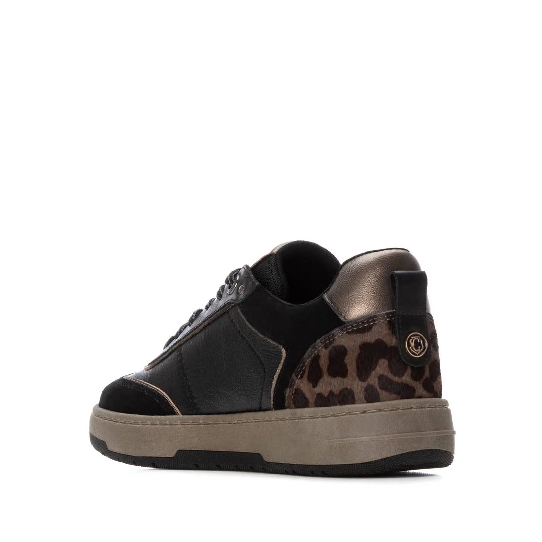 Zapatilla de mujer plano Carmela 16250401 - Image 4