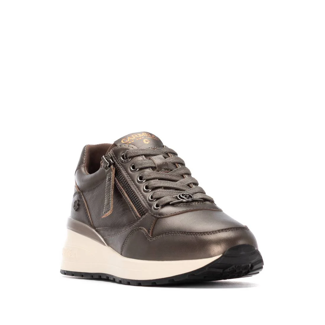 Zapatilla de mujer plano Carmela 16244205 - Image 2