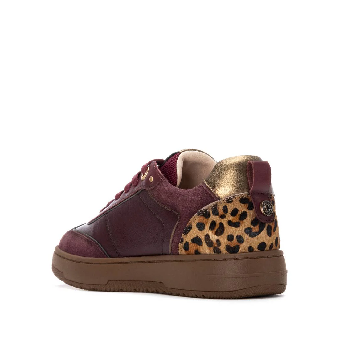 Zapatilla de mujer plano Carmela 16250405 - Image 4