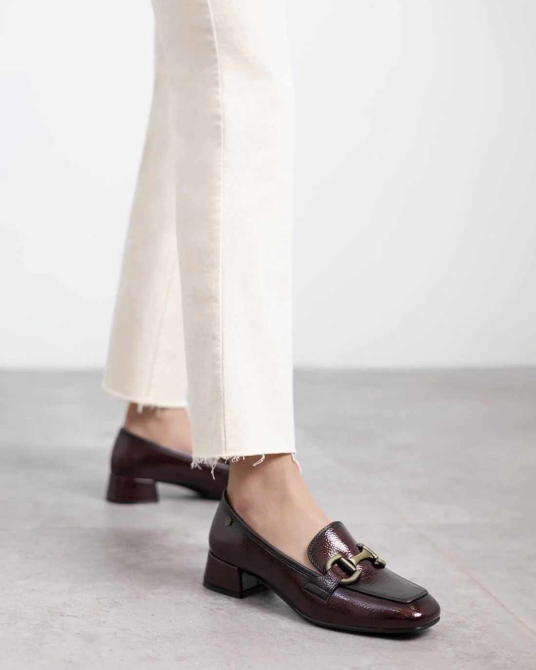 Zapato de mujer con tacón Carmela 16253903 - Image 6