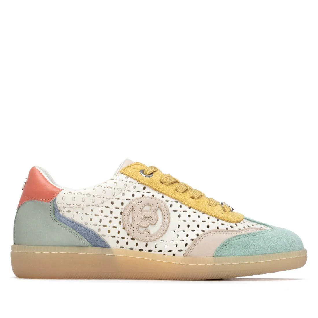 Zapatilla de mujer plano Carmela 16312005